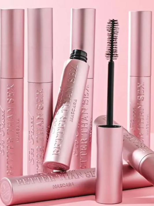 LuxeLash™ Volumizing Mascara